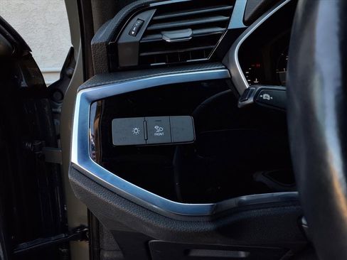 Used 2021 Audi Q3 2.0T Premium Plus w/ Premium Plus Package image 13