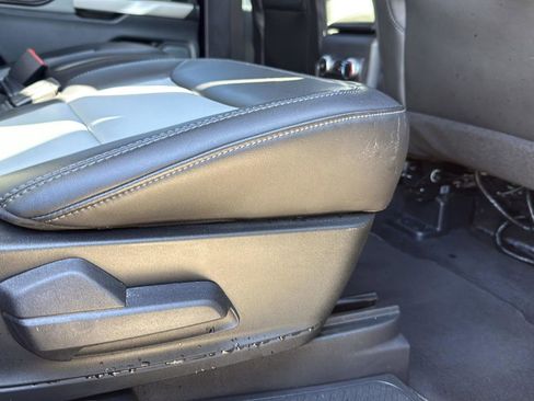 Certified 2023 Ford Explorer XLT w/ Equipment Group 202A image 23