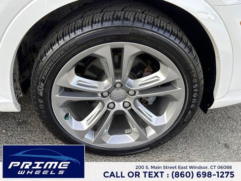 Used 2017 Audi Q3 2.0T Prestige w/ Prestige Package image 24