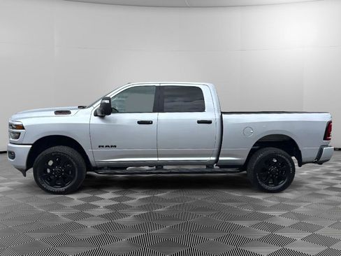 Used 2026 RAM 2500 Big Horn AWD/4WD image 5