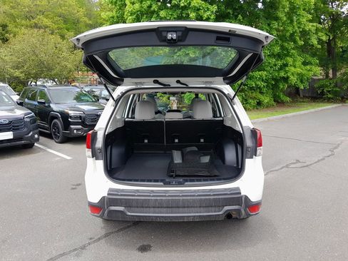 Used 2023 Subaru Forester AWD/4WD image 32
