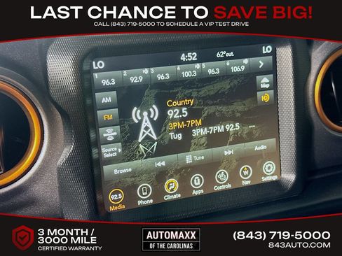 Used 2022 Jeep Gladiator Mojave w/ Cold Weather Group AWD/4WD image 29