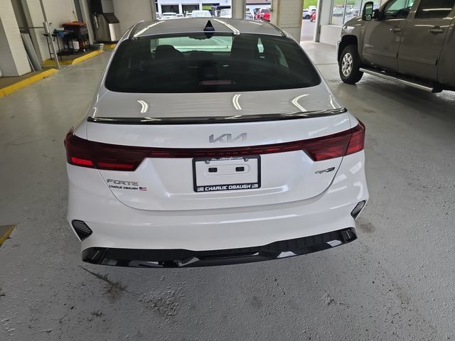 Used 2024 Kia Forte GT-Line w/ GT-Line Premium Package FWD image 4