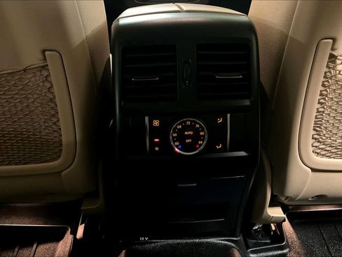 Used 2019 Mercedes-Benz GLS 450 4MATIC image 33