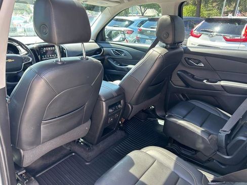 Used 2019 Chevrolet Traverse Premier w/ Redline Edition FWD image 14