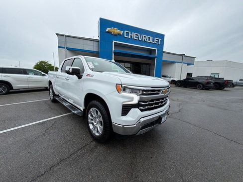 Certified 2024 Chevrolet Silverado 1500 LTZ w/ LTZ Premium Package AWD/4WD image 1