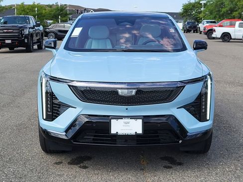 New 2025 Cadillac Optiq Sport 1 image 36
