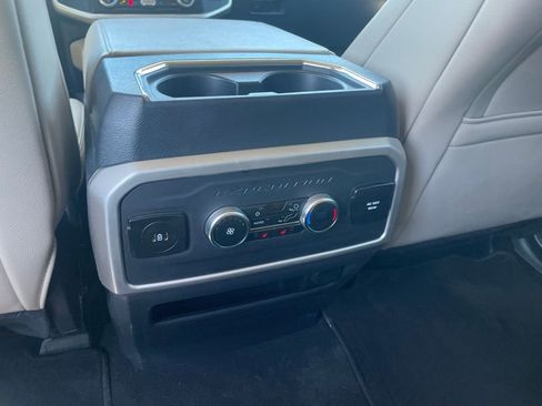 Used 2024 Ford Expedition Max Limited RWD image 23