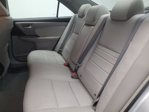 Used 2017 Toyota Camry XLE FWD image 18