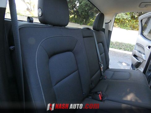 Used 2018 Chevrolet Colorado LT RWD image 38