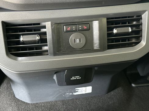 New 2026 Ford F250 Lariat w/ Black Appearance Package image 14