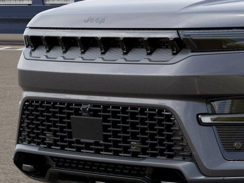 New 2026 Jeep Grand Wagoneer 4WD image 11