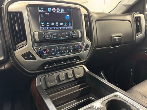 Used 2019 GMC Sierra 2500 SLT AWD/4WD image 24
