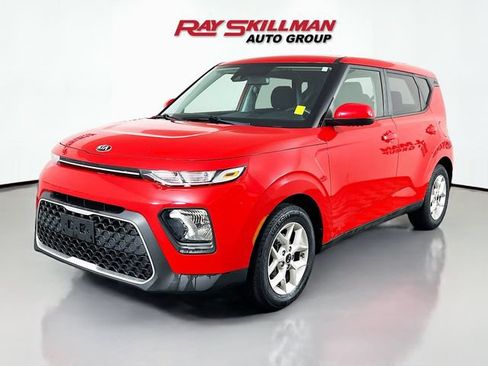 Used 2020 Kia Soul S FWD image 3