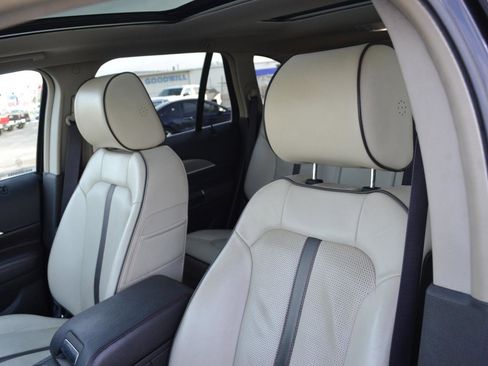 Used 2015 Lincoln MKX AWD w/ Equipment Group 102A image 29