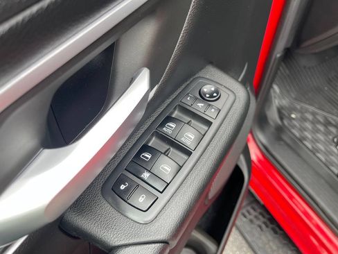 Used 2020 RAM 1500 Big Horn AWD/4WD image 19