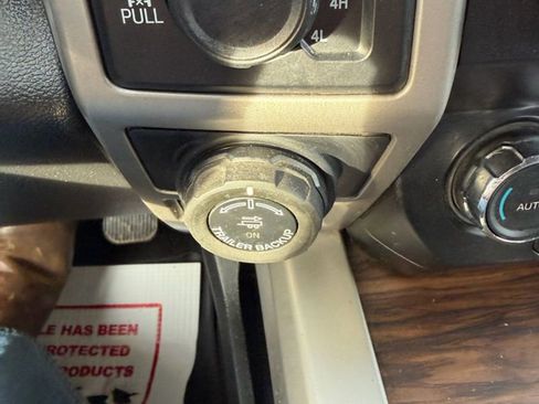 Used 2019 Ford F150 Lariat image 21