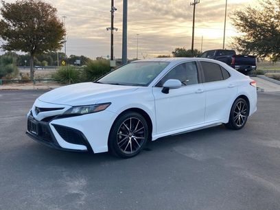 Certified 2021 Toyota Camry SE w/ Convenience Package