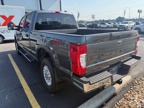 Used 2020 Ford F250 XL w/ STX Appearance Package AWD/4WD image 7