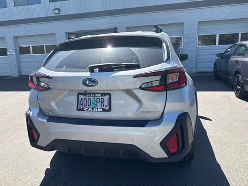 Used 2024 Subaru Crosstrek 2.0i Premium AWD/4WD image 30