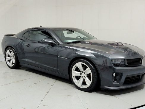 Used 2012 Chevrolet Camaro ZL1 RWD image 7