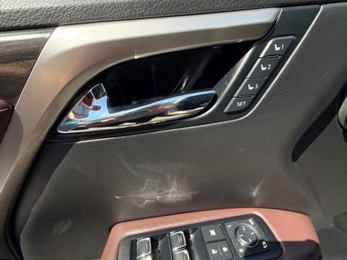 Used 2016 Lexus RX 350 AWD w/ Premium Package image 9