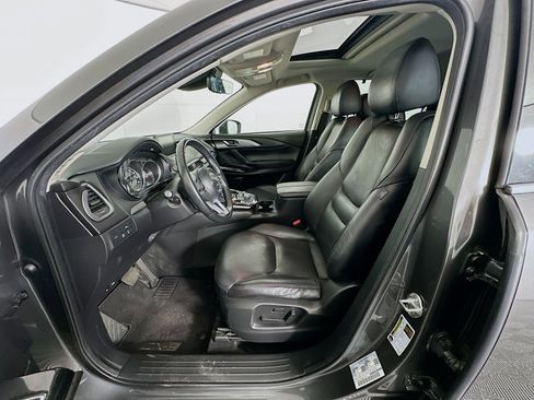 Used 2019 MAZDA CX-9 Touring w/ Touring Premium Package image 13