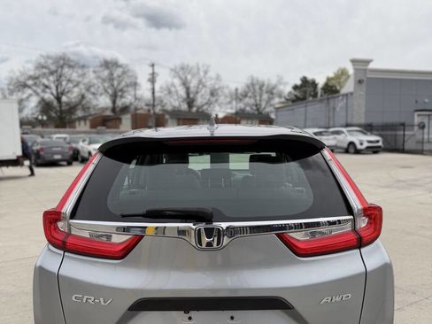 Used 2018 Honda CR-V LX image 6