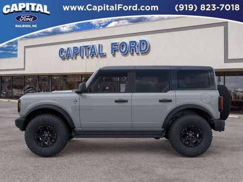 New 2026 Ford Bronco Outer Banks w/ Sasquatch Package AWD/4WD image 3