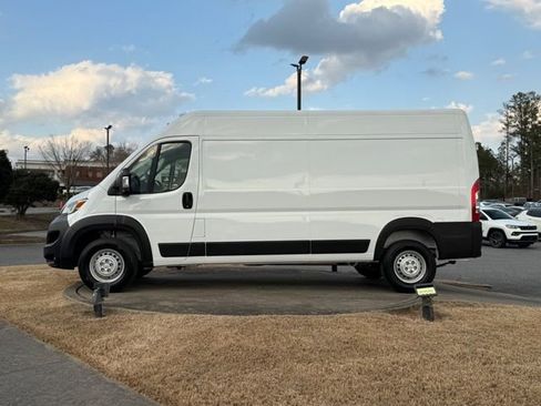 New 2026 RAM ProMaster 2500 w/ Advanced Safety Group FWD image 4