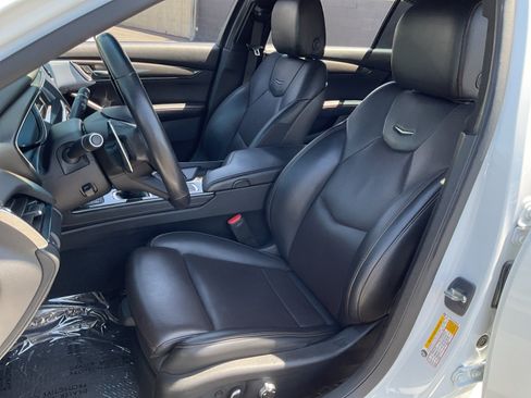 Used 2023 Cadillac CT5 Sport RWD image 18