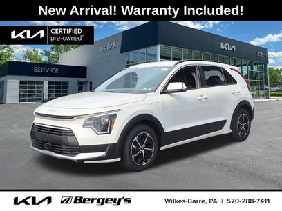 Certified 2025 Kia Niro EX w/ EX Cold Weather Package