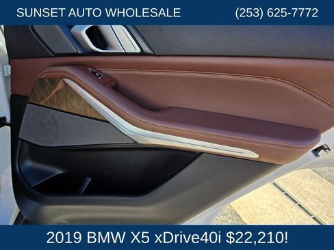 Used 2019 BMW X5 xDrive40i AWD/4WD image 29