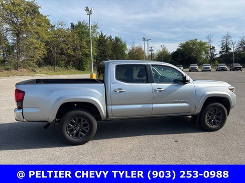 Used 2023 Toyota Tacoma SR5 image 9