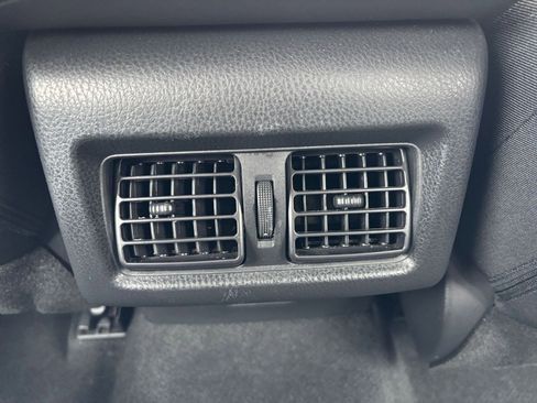 Used 2025 Toyota Camry LE image 23