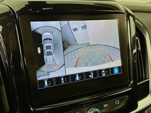 Used 2024 Chevrolet Traverse Premier w/ Redline Edition image 17