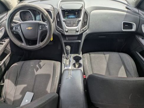 Used 2017 Chevrolet Equinox LS image 15