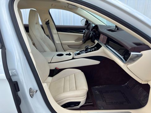Used 2021 Porsche Panamera 4S image 15