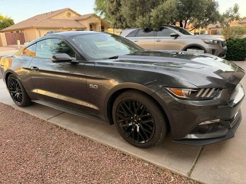 Used 2017 Ford Mustang GT Premium w/ GT Performance Package RWD image 2