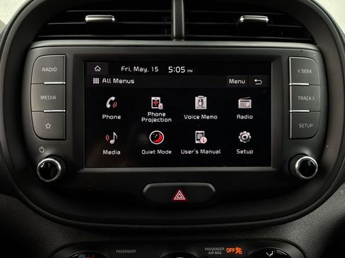Used 2025 Kia Soul LX w/ LX Technology Package FWD image 26