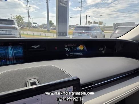 New 2026 Lincoln Nautilus Premier w/ Equipment Group 102A AWD/4WD image 21