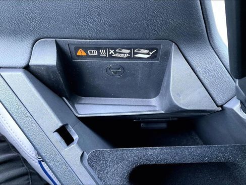 New 2026 Cadillac Optiq V AWD/4WD image 28