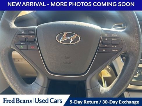 Used 2016 Hyundai Sonata SE image 8