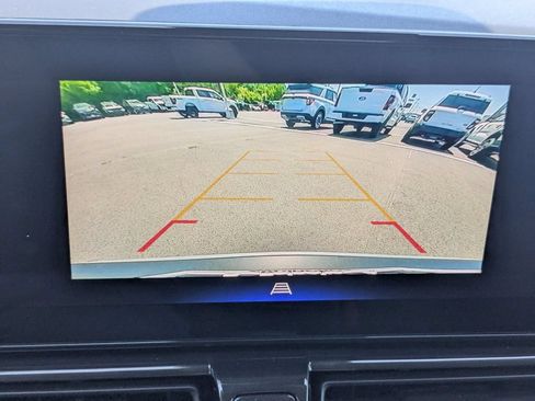 Used 2025 Chevrolet TrailBlazer LT AWD/4WD image 11