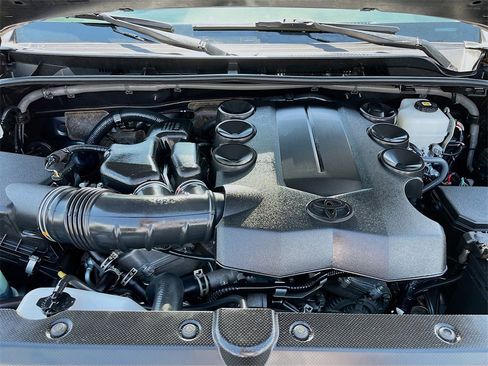 Used 2023 Toyota 4Runner TRD Off-Road Premium image 29