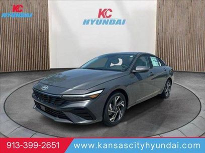 New 2025 Hyundai Elantra Limited
