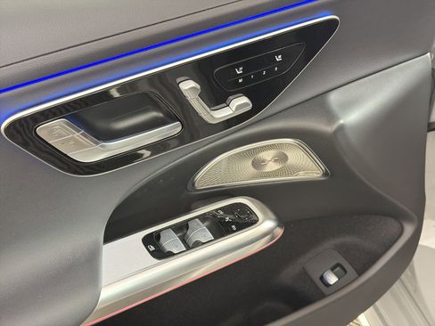 New 2026 Mercedes-Benz E 350 4MATIC Sedan image 21