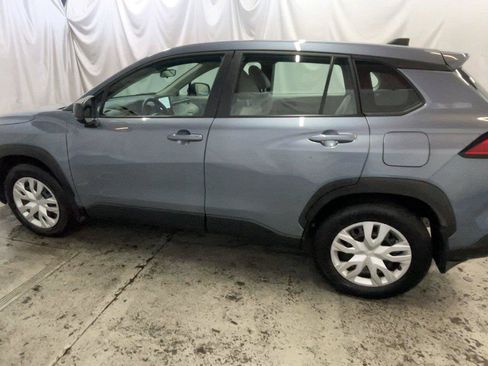 Used 2024 Toyota Corolla Cross L AWD/4WD image 12