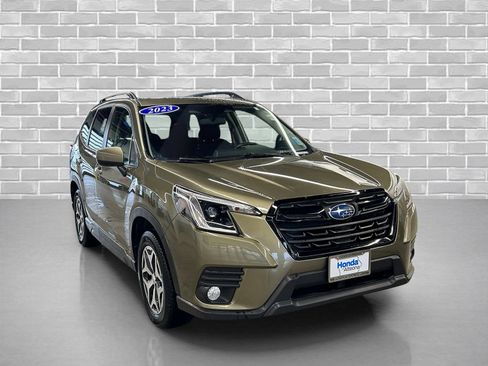 Used 2023 Subaru Forester Premium AWD/4WD image 7
