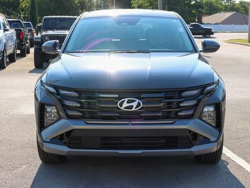 Certified 2026 Hyundai Tucson SE FWD image 2